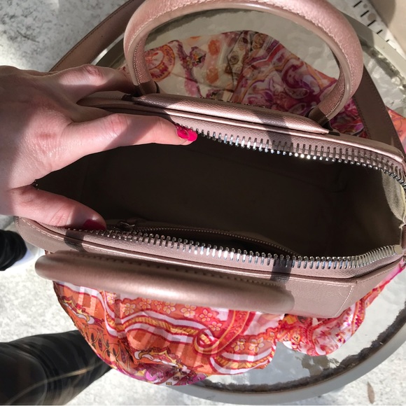 Givenchy -Paris - Small Leather Limited Edition Satchel- Calf Leather - Picture 6 of 11